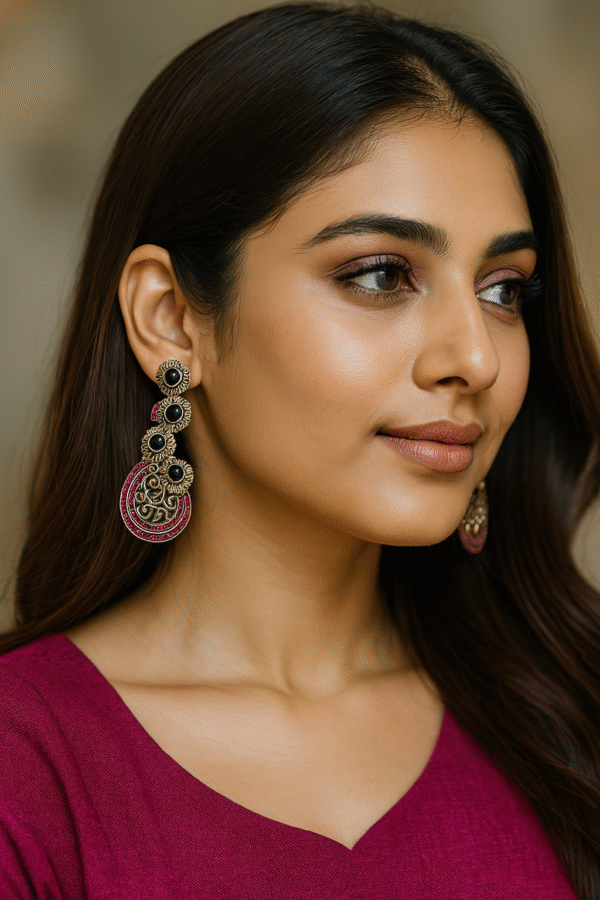 T11032-Oxidised Earring, Pink and Black